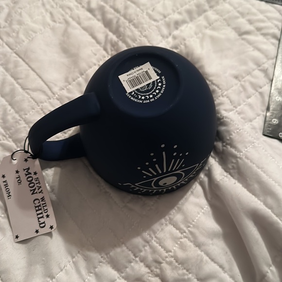 NWT Large mug with eye on both sides. - Picture 3 of 3